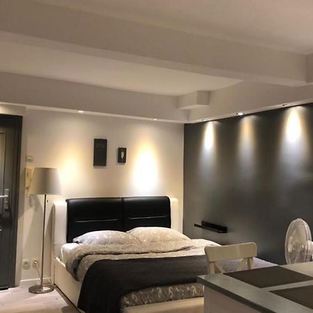 Cosy Studio Proche Palais Des Papes Avignon Exterior photo